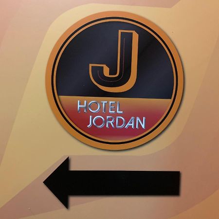 J Hotel Hongkong Kültér fotó