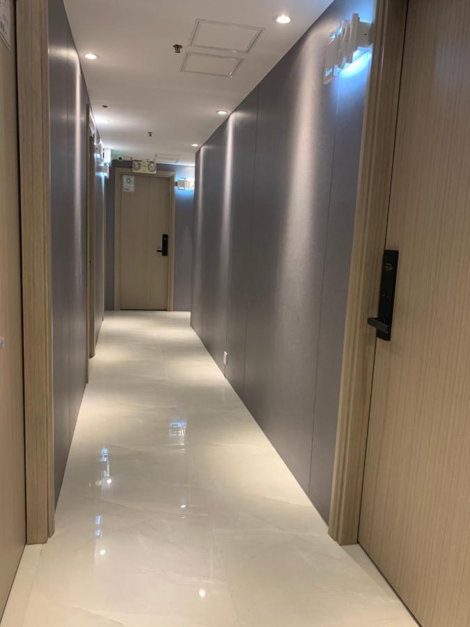 J Hotel Hongkong Kültér fotó